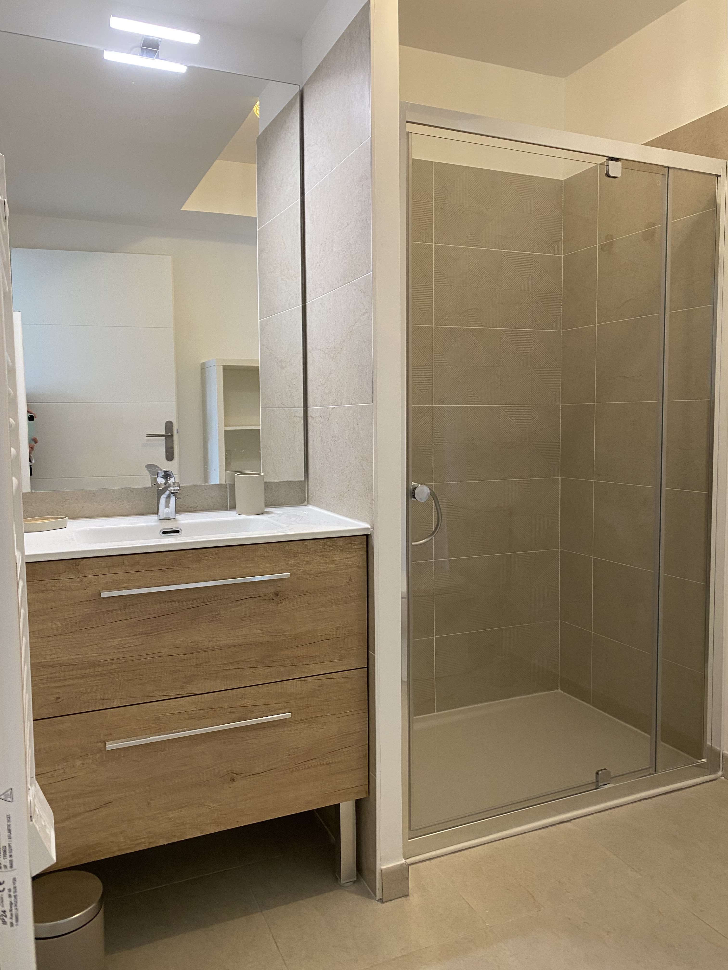 _clients_193454005_photos_783j_19393138