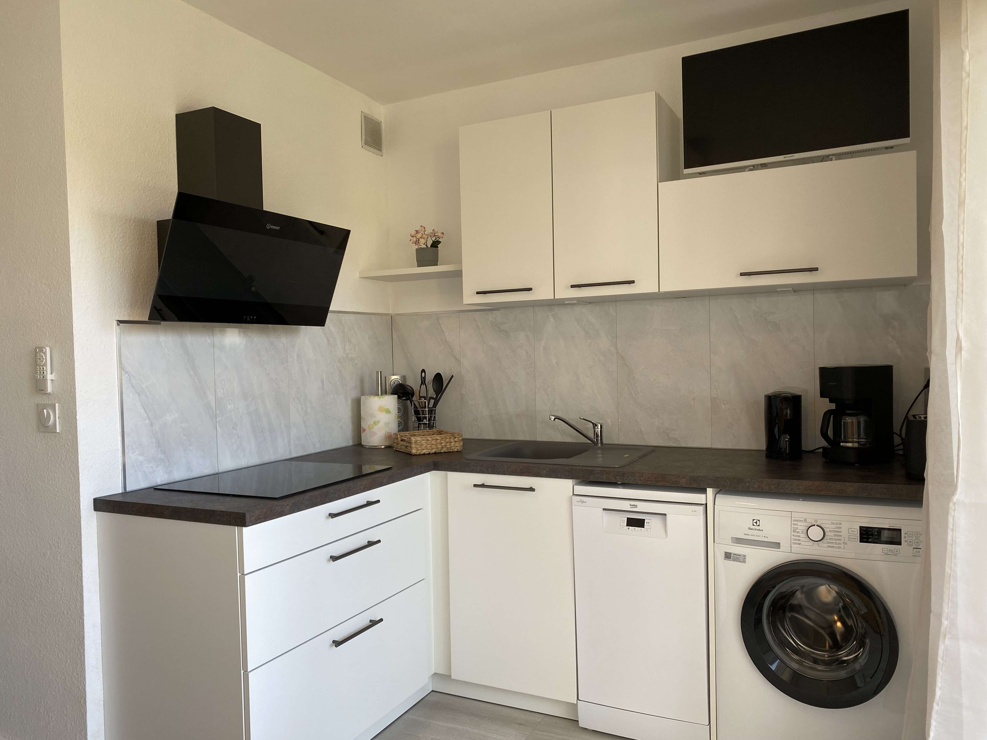 _clients_193454005_photos_790g_18837220