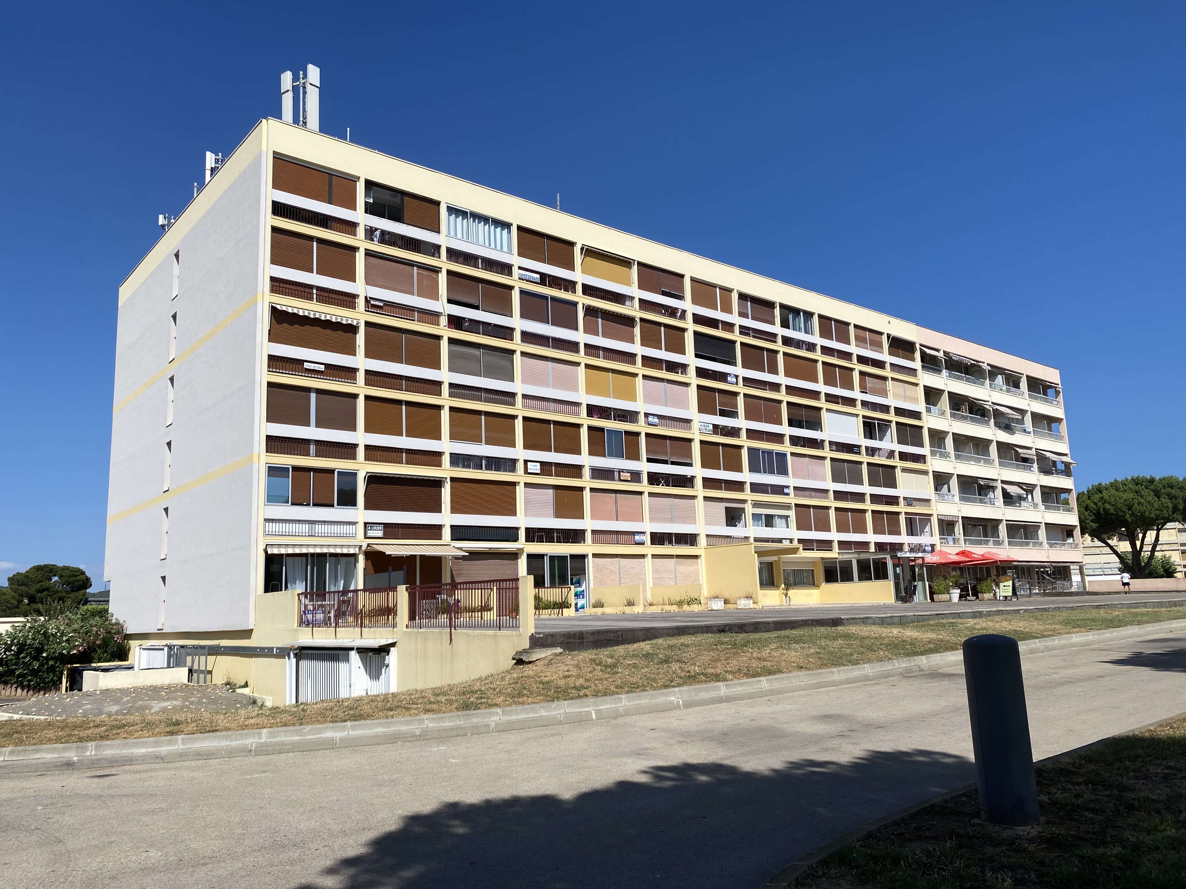 _clients_193454005_photos_802p_18129692