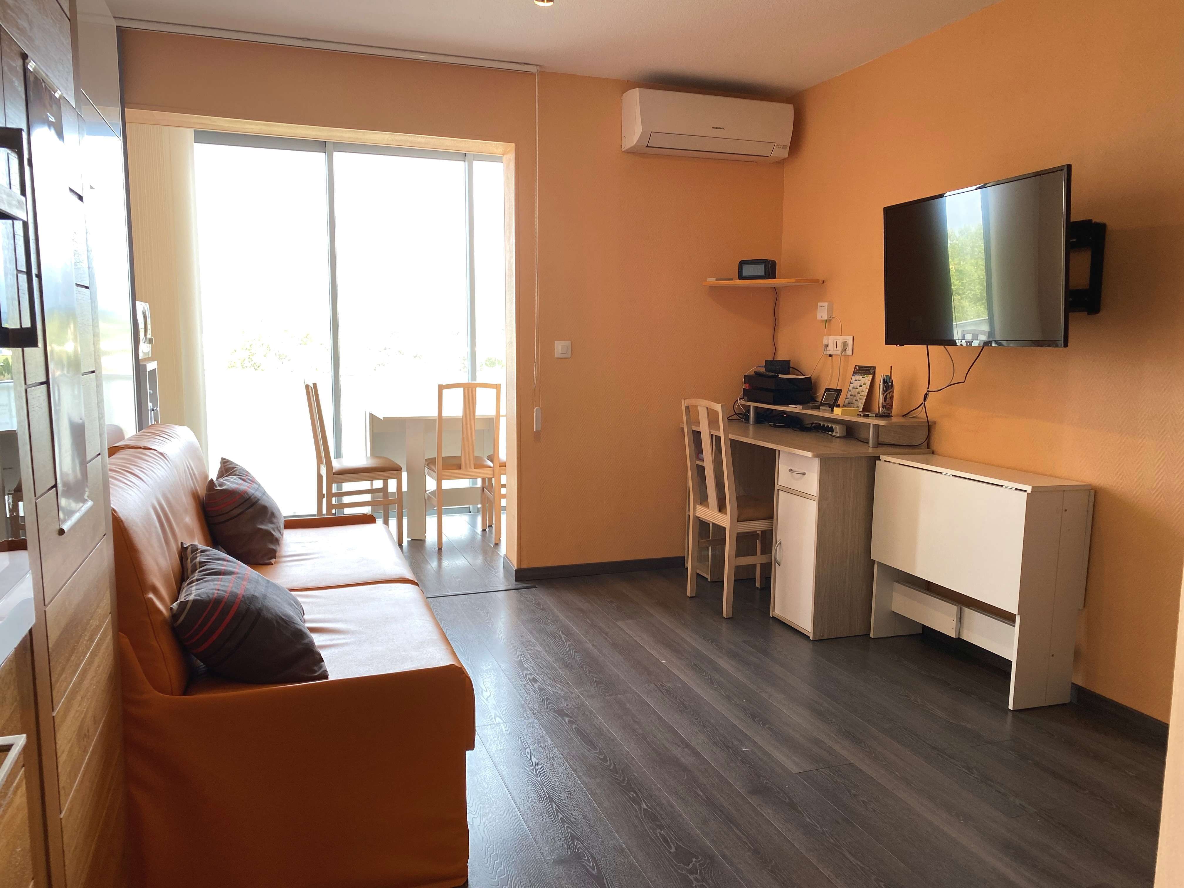 _clients_193454005_photos_804d_18957635