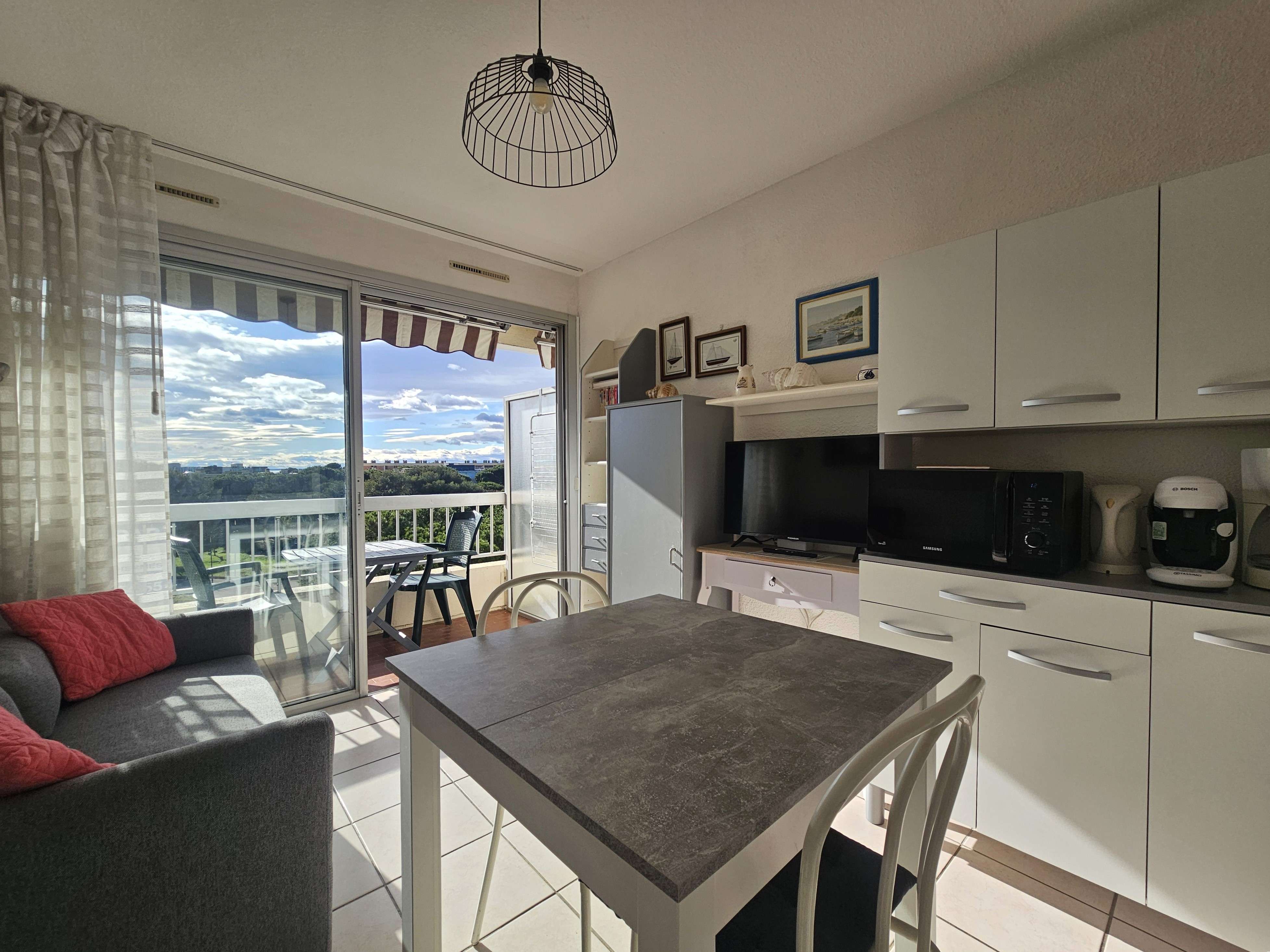 _clients_193454005_photos_806c_19062119