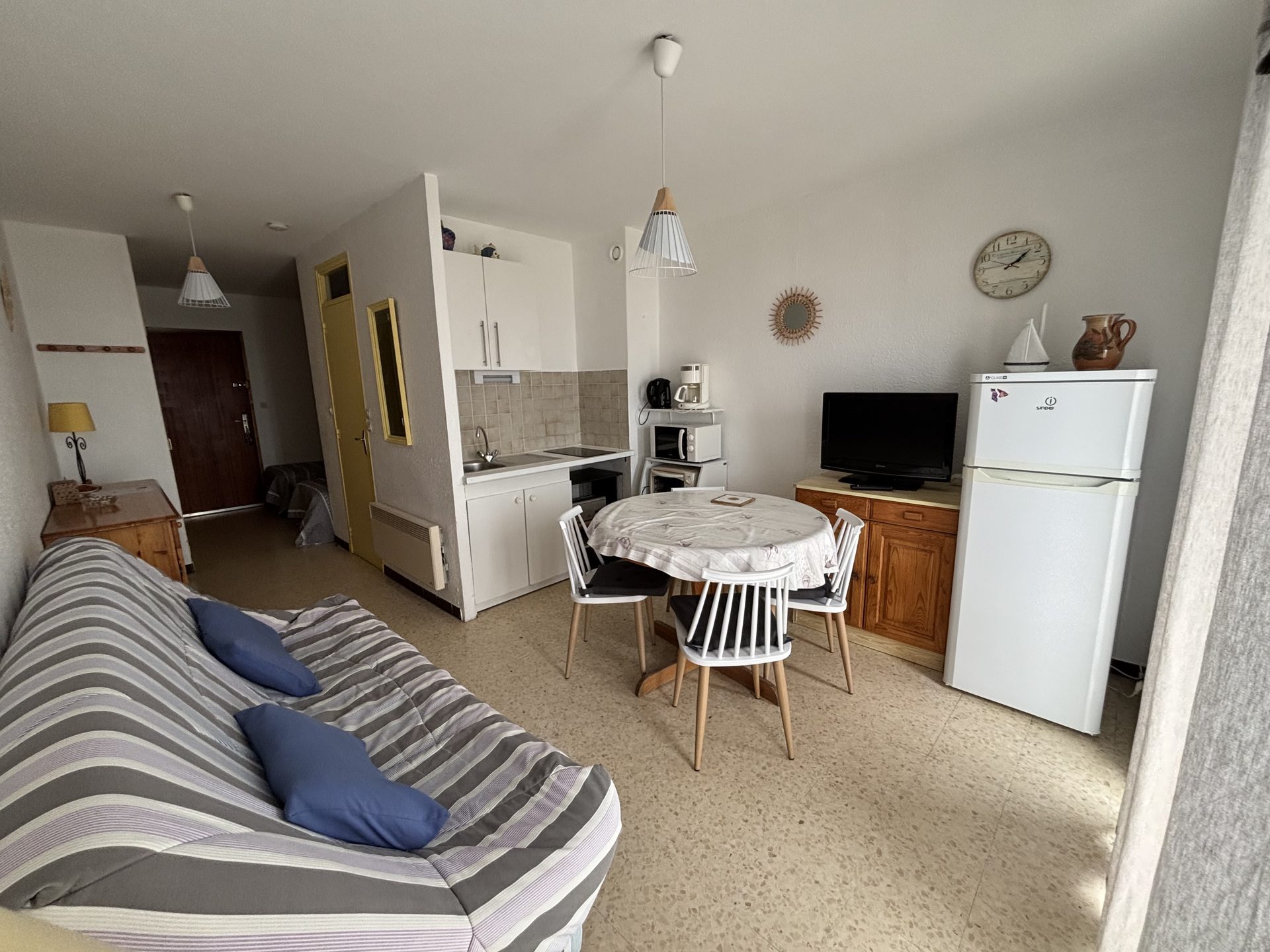 _lv_images__lot_0000000020_04_19284254