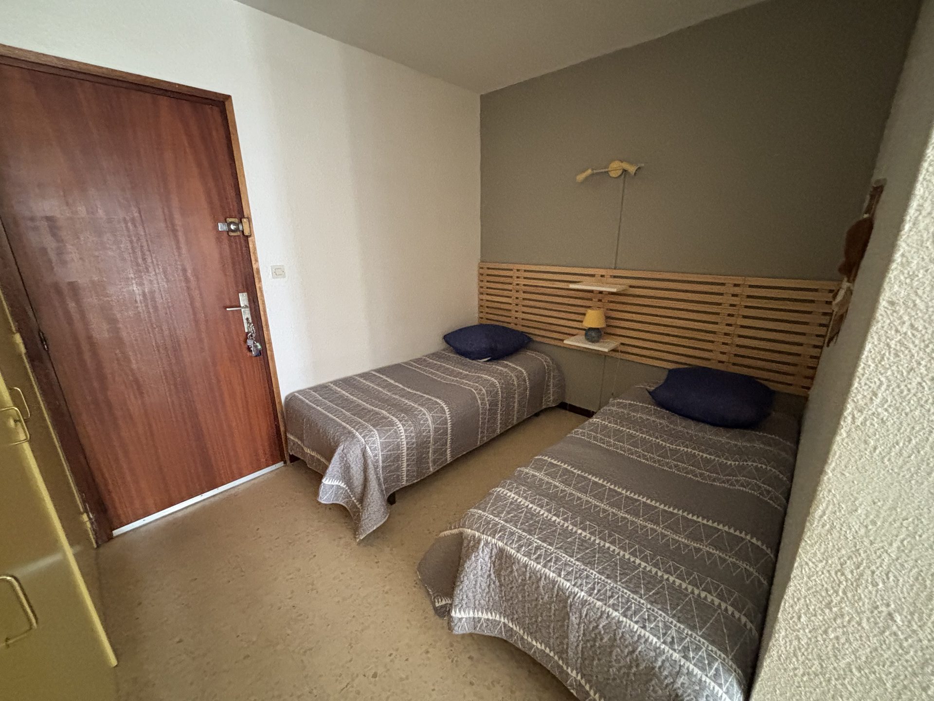 _lv_images__lot_0000000020_07_18257950