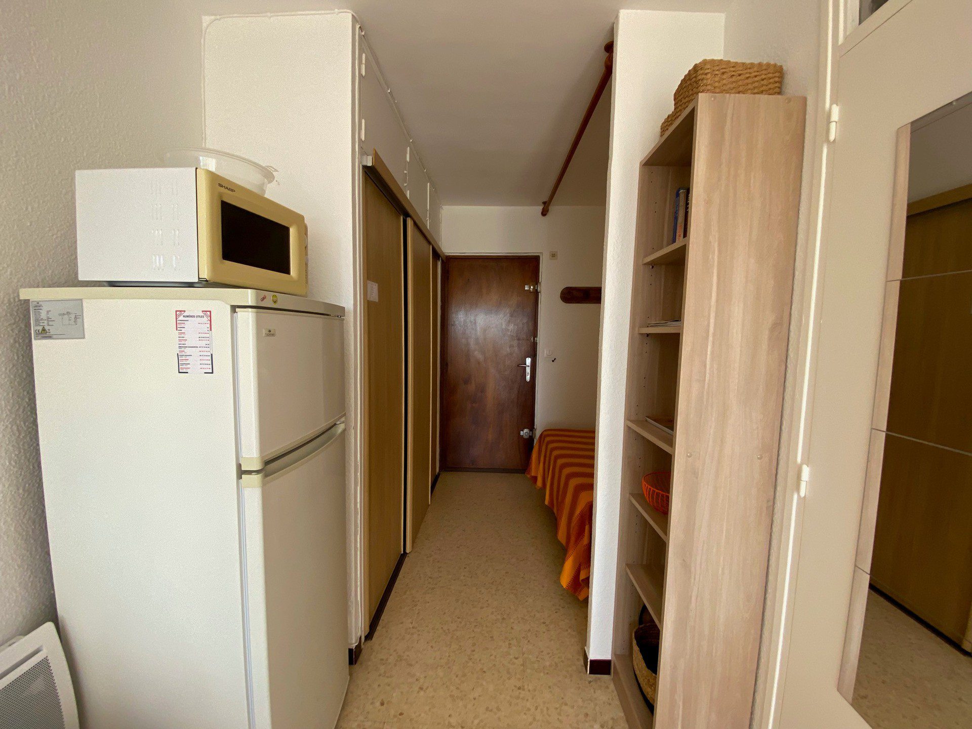 _lv_images__lot_0000000027_05_19177076