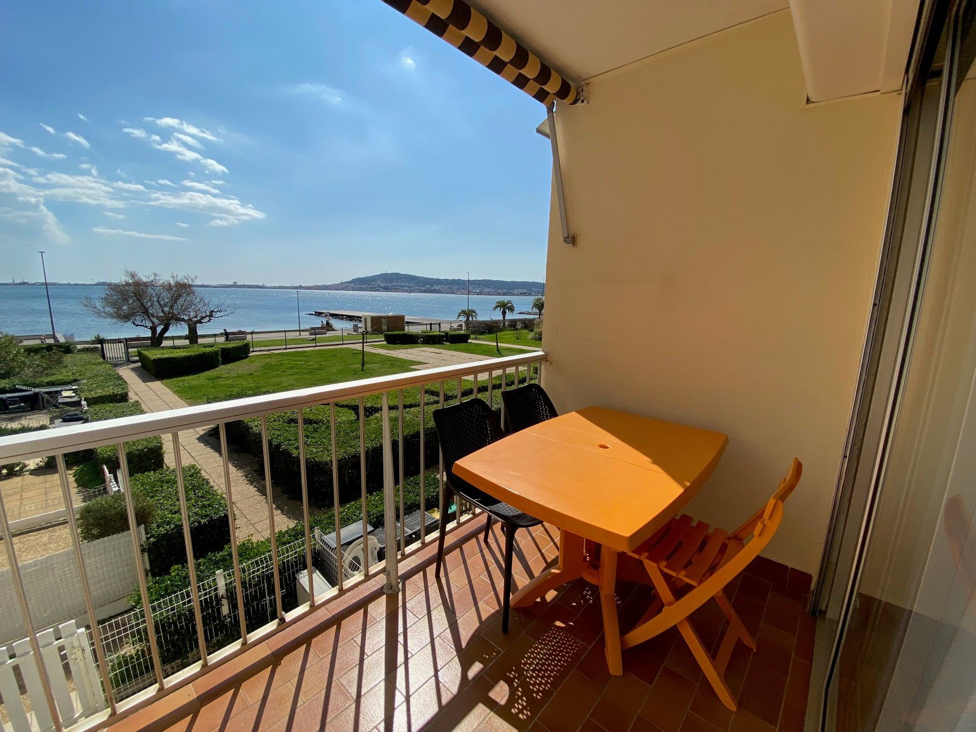 _lv_images__lot_0000000027_11_19163012