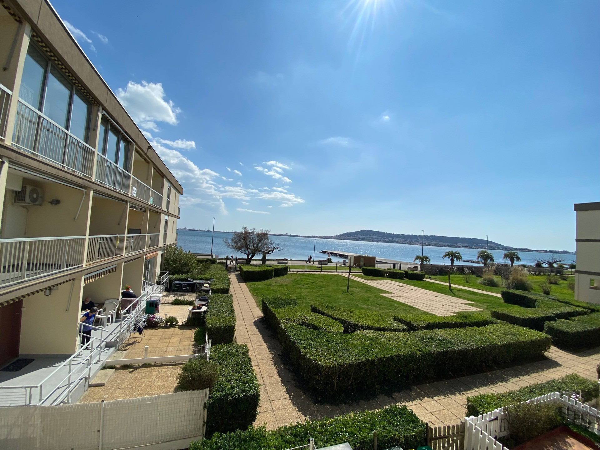 _lv_images__lot_0000000027_12_19177083