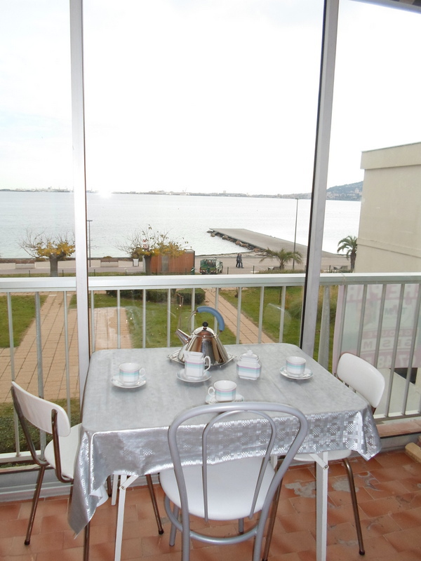 _lv_images__lot_0000000033_08_18386641