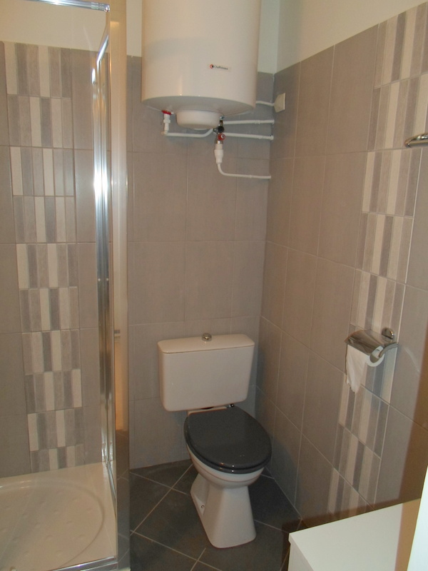 _lv_images__lot_0000000033_13_19284012