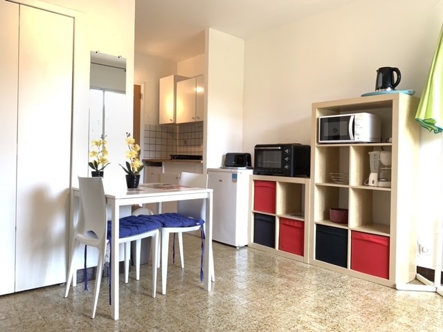 _lv_images__lot_0000000035_01_18110941