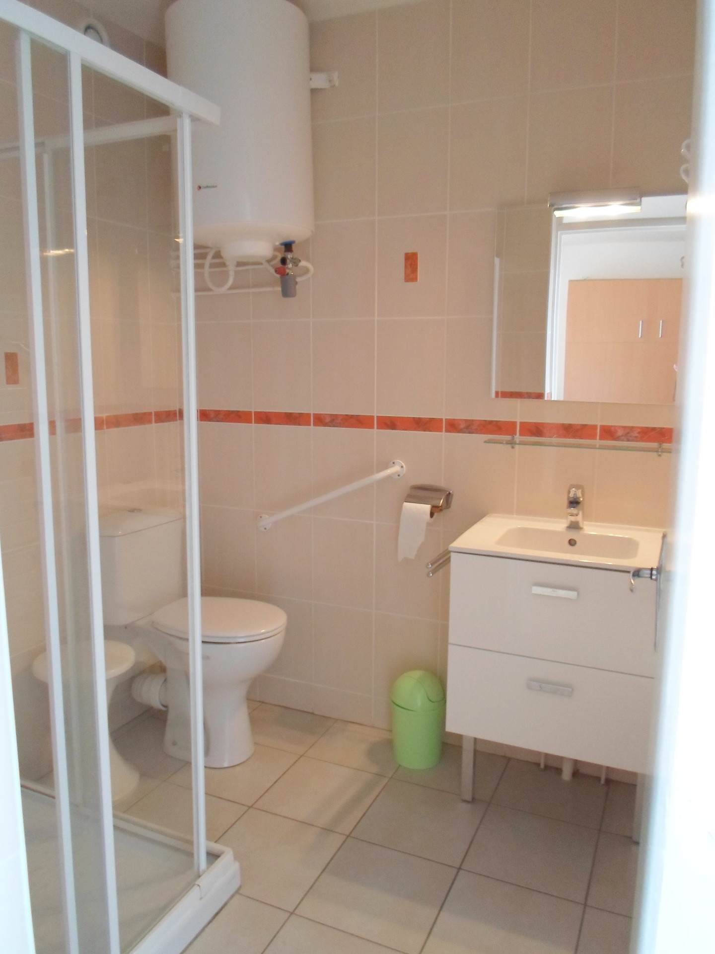 _lv_images__lot_0000000036_09_18433004