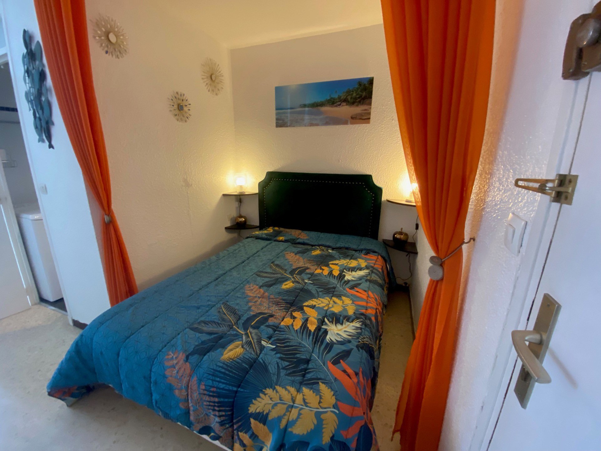 _lv_images__lot_0000000046_11_18601136