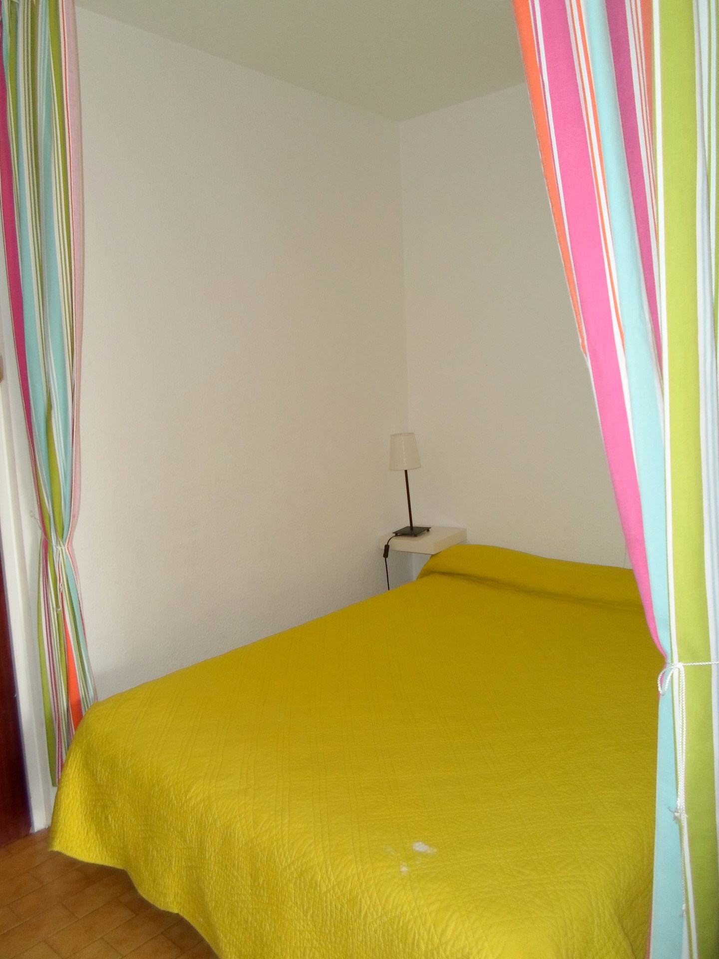 _lv_images__lot_0000000059_05_18394106