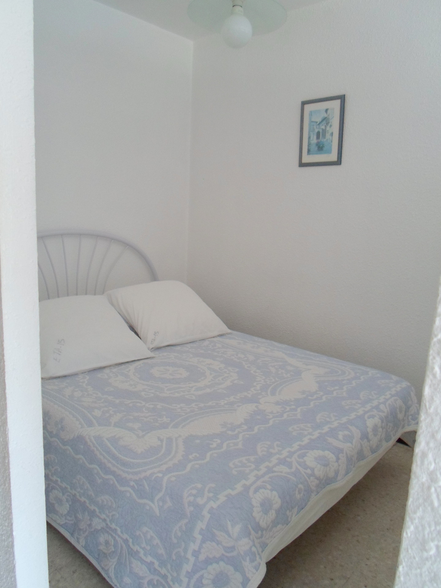 _lv_images__lot_0000000070_12_18960075