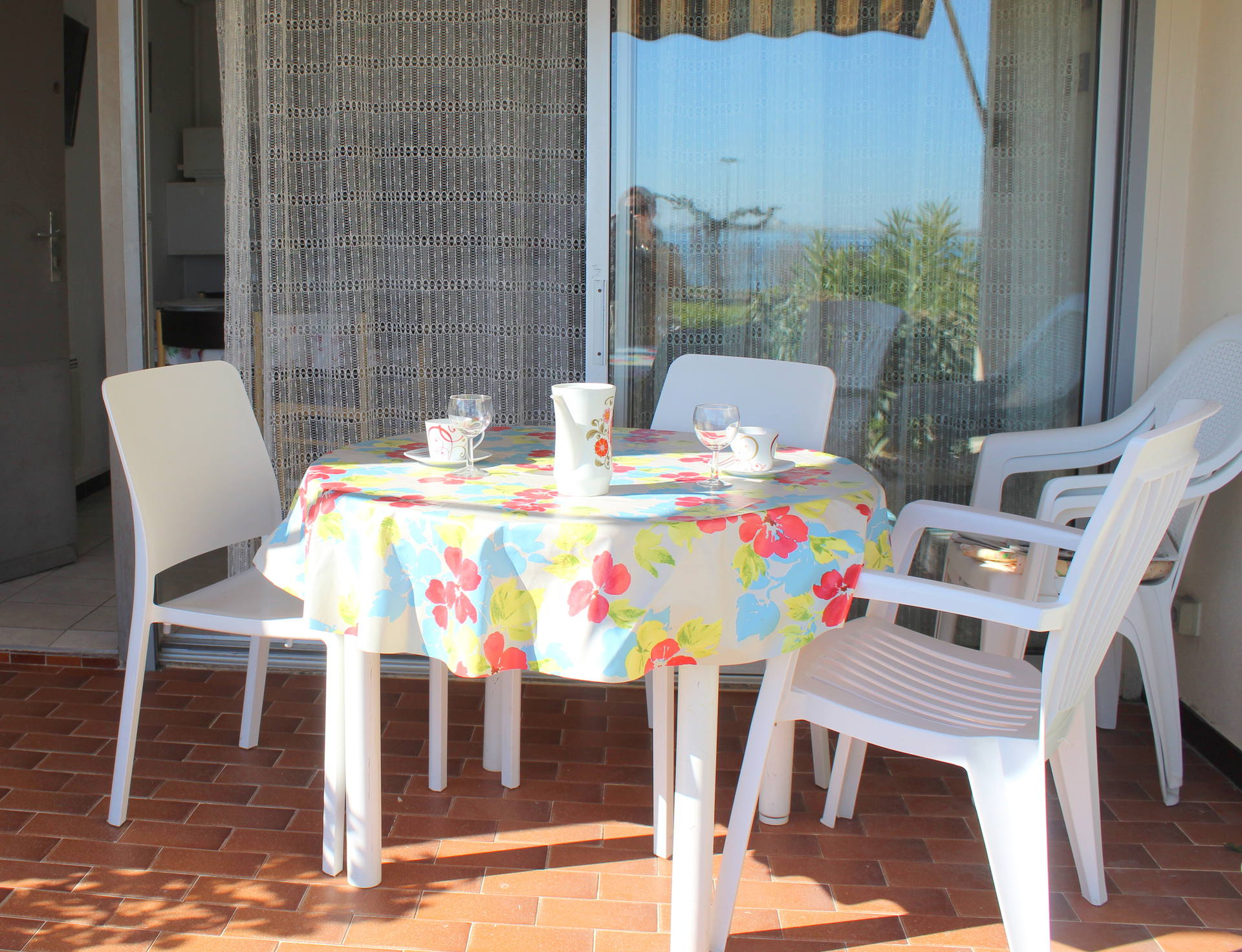 _lv_images__lot_0000000073_11_18960480