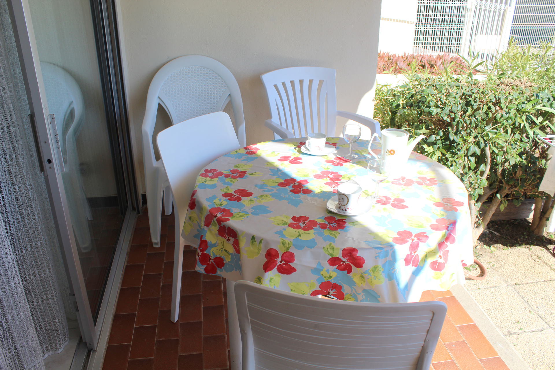 _lv_images__lot_0000000073_14_18586589