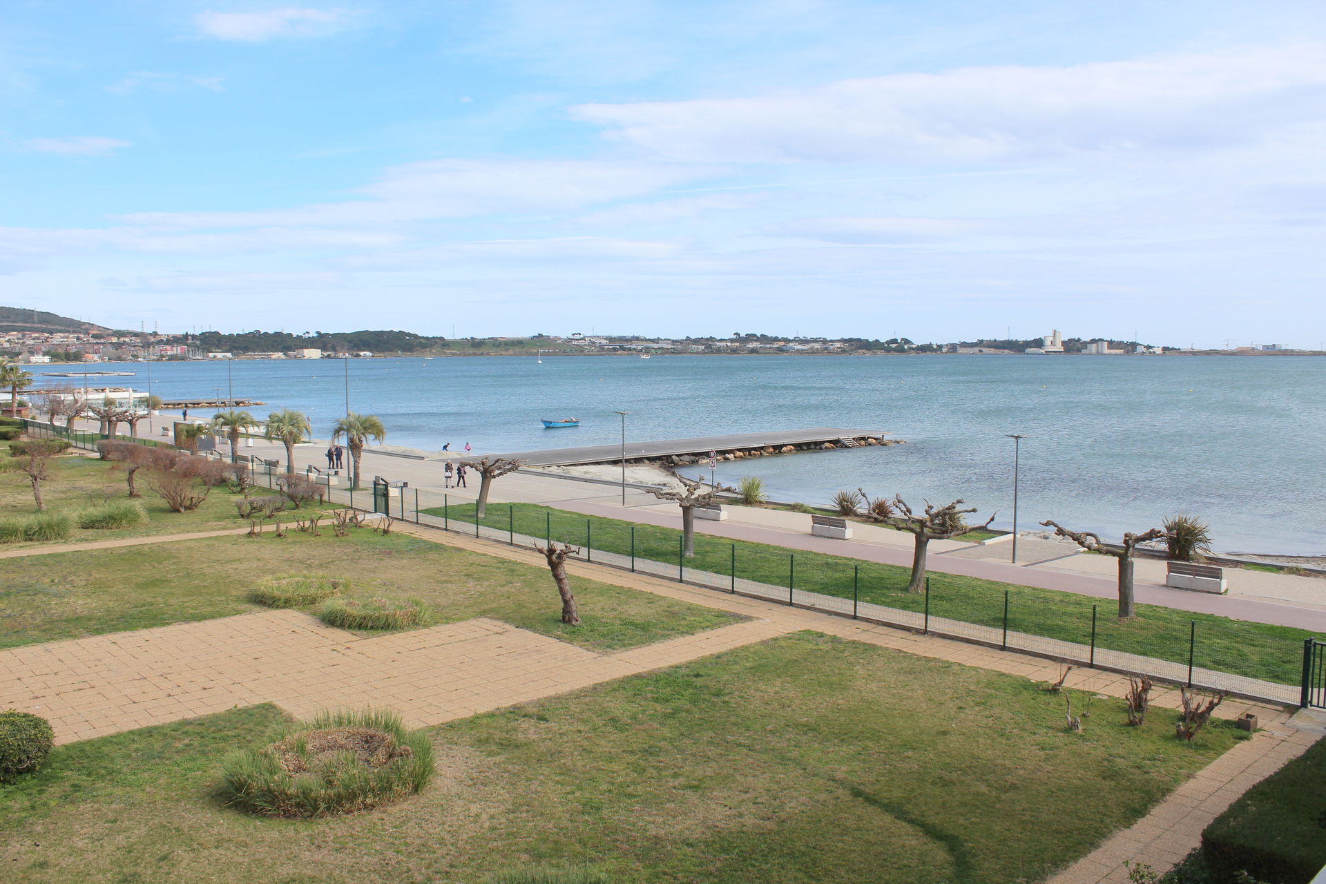 _lv_images__lot_0000000082_07_18109904