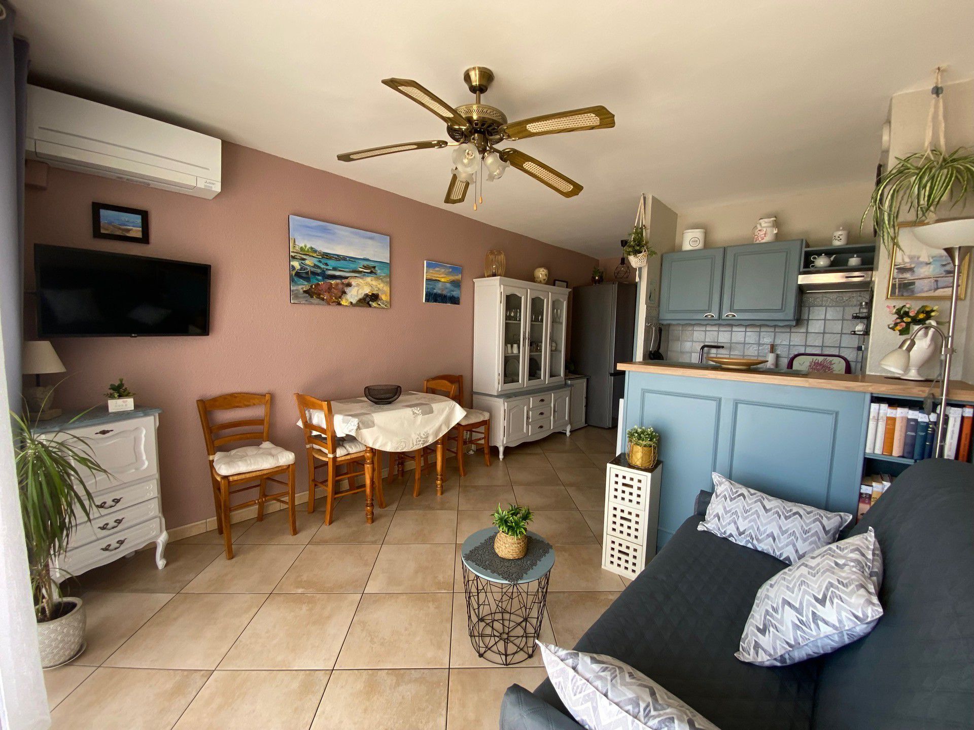 _lv_images__lot_0000000124_03_18424949