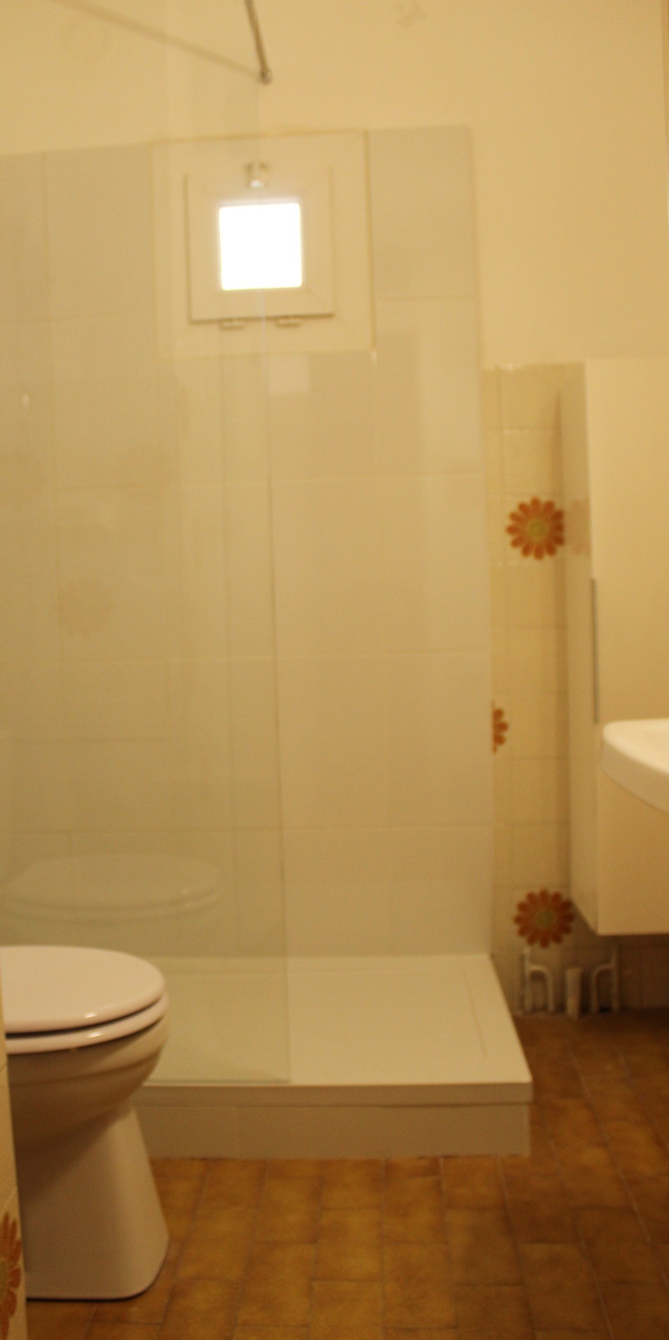 _lv_images__lot_0000000156_09_18961140