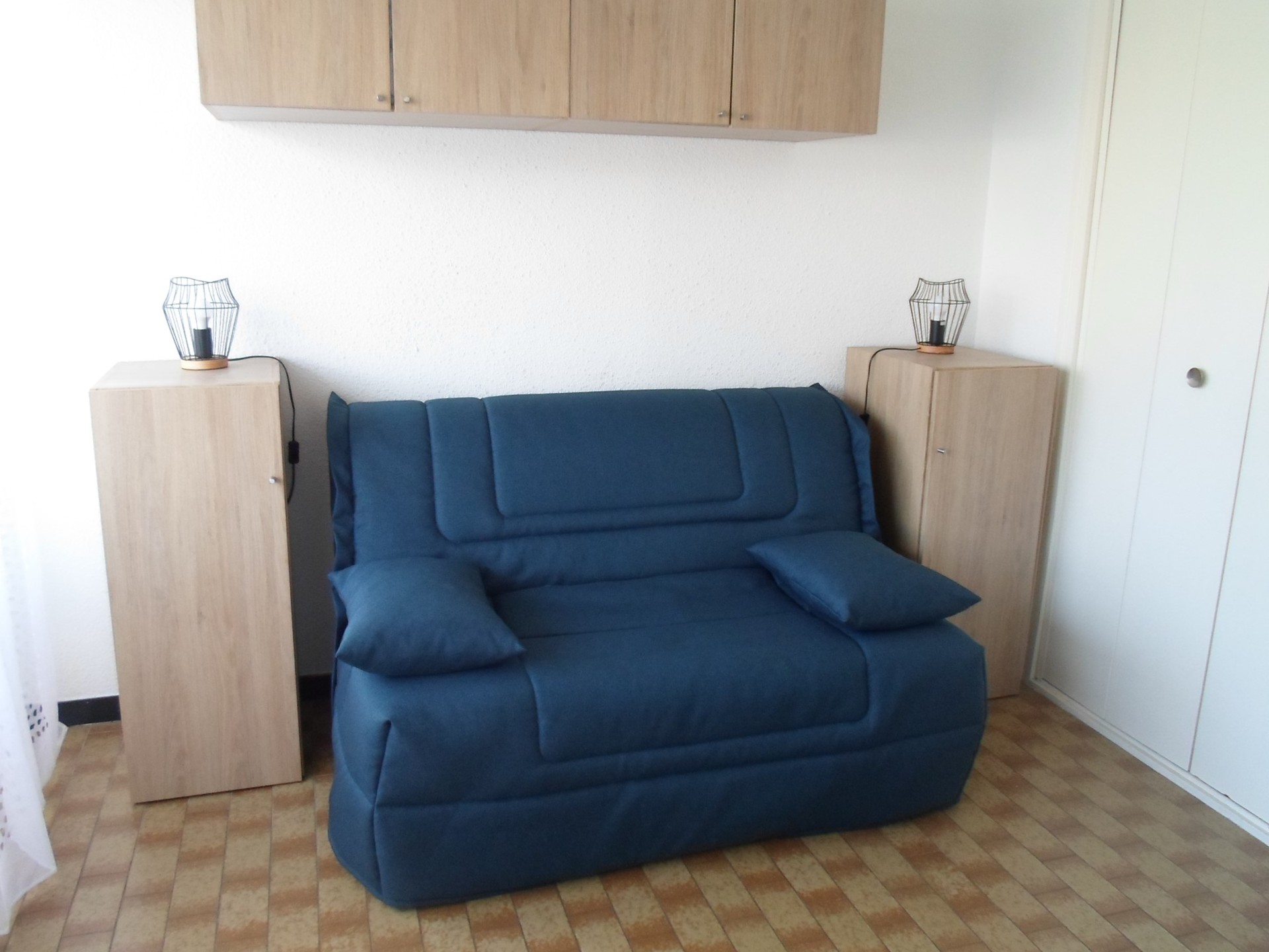 _lv_images__lot_0000000167_05_18103336