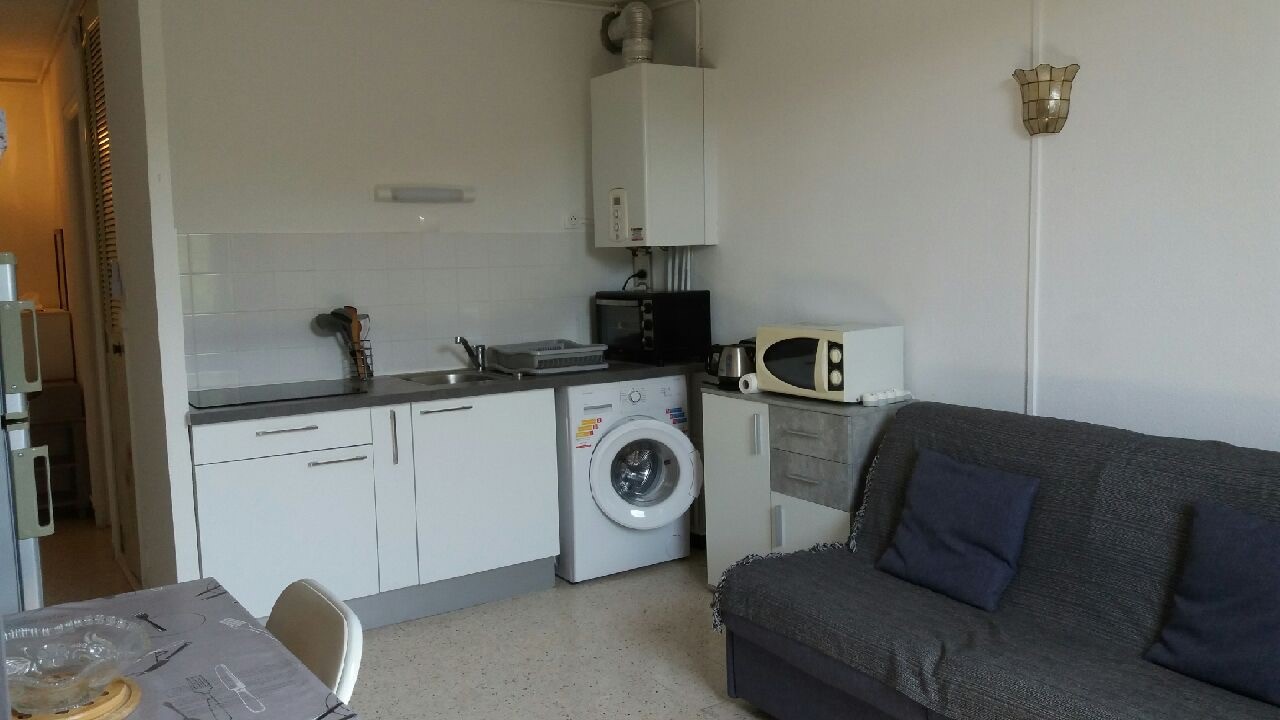 _lv_images__lot_0000000231_03_18328177