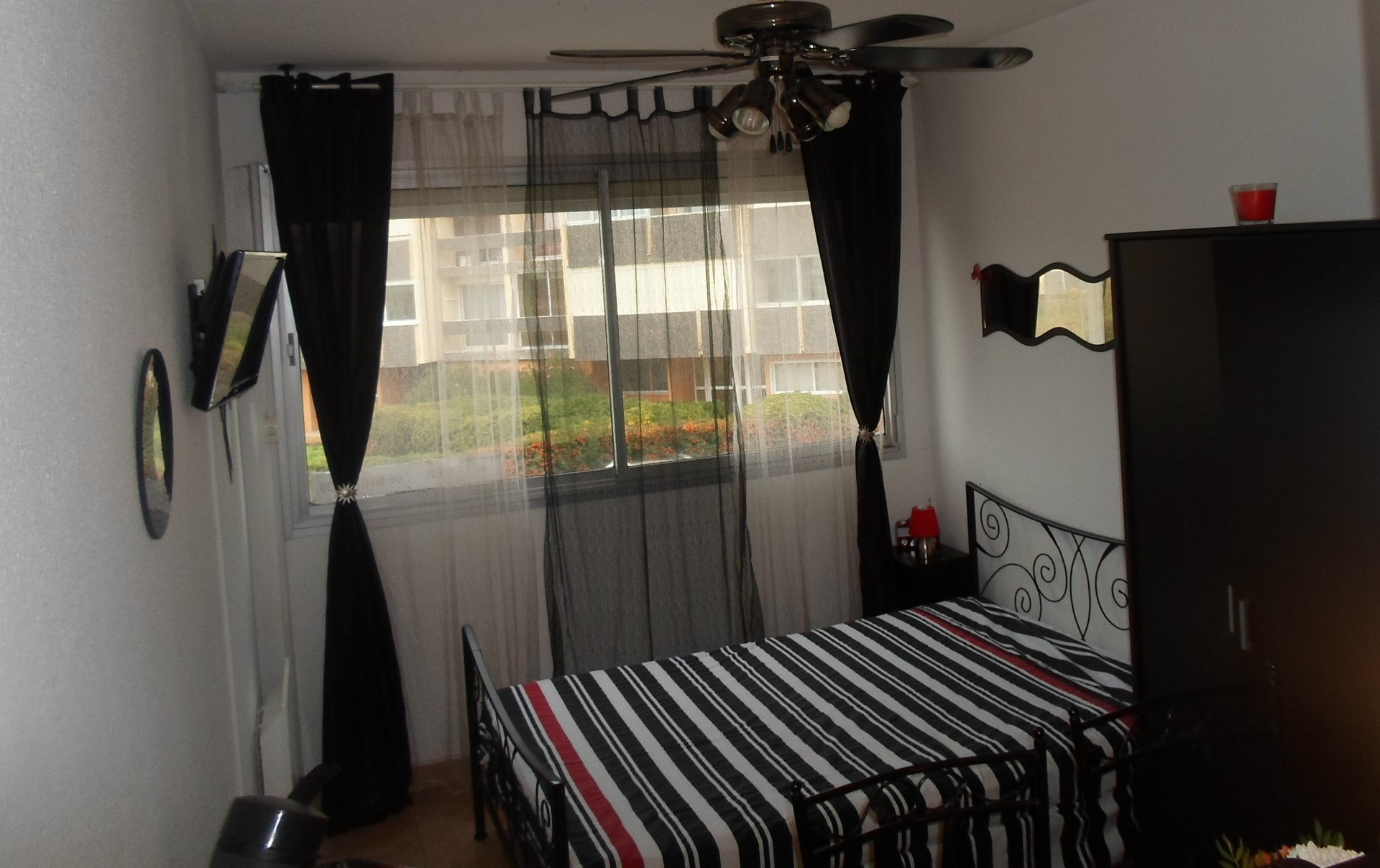 _lv_images__lot_0000000232_03_18600626