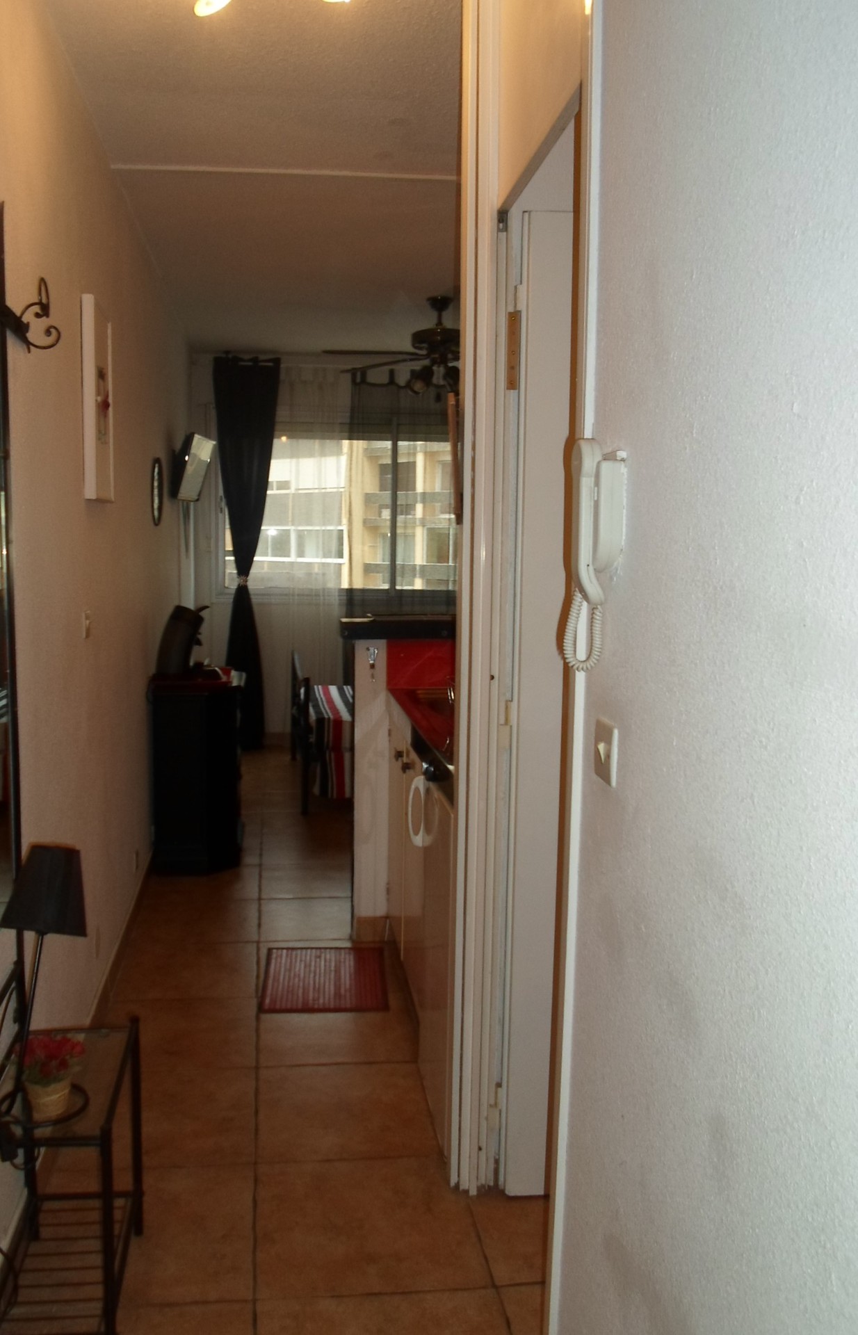 _lv_images__lot_0000000232_09_18600632