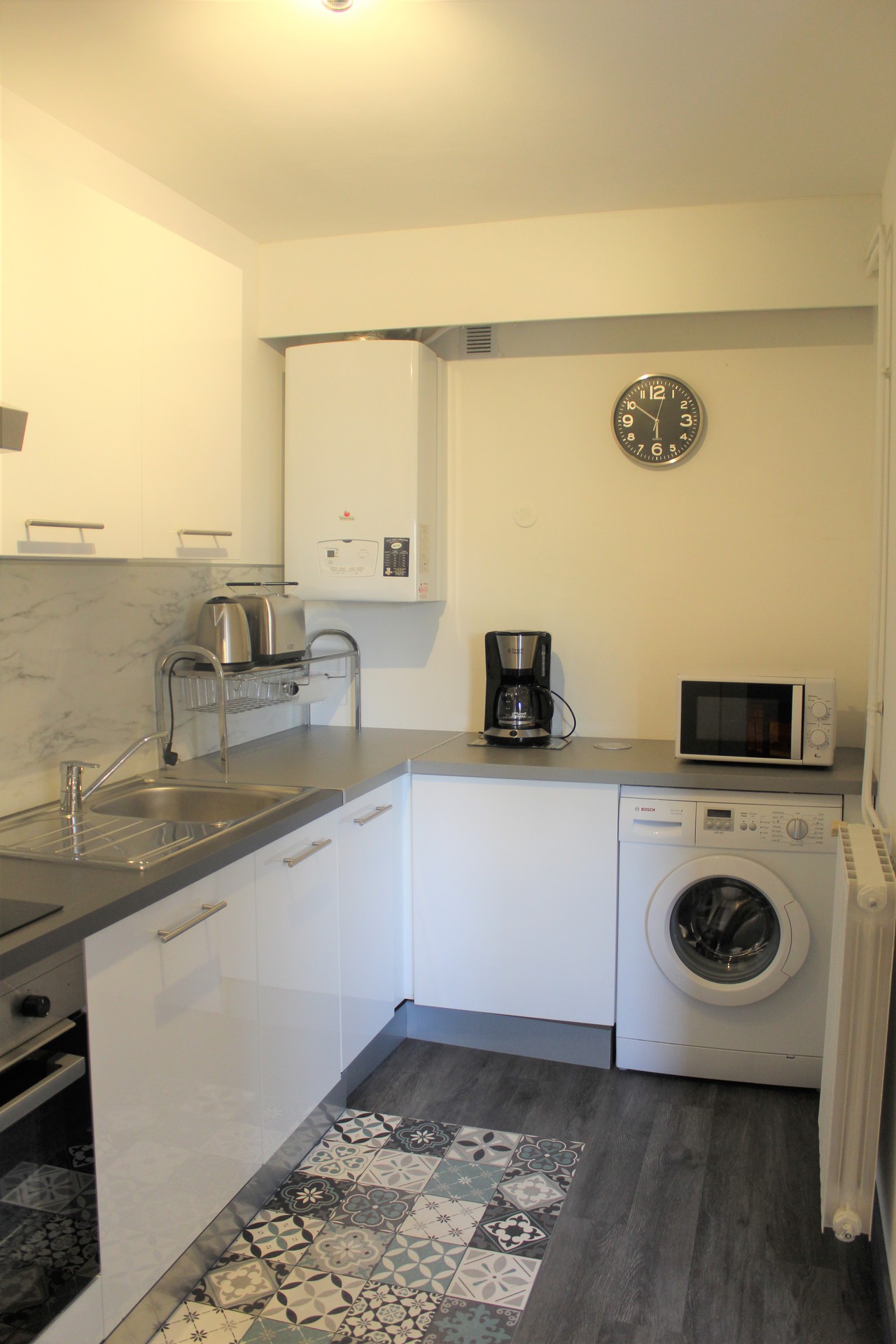 _lv_images__lot_0000000234_05_18109256