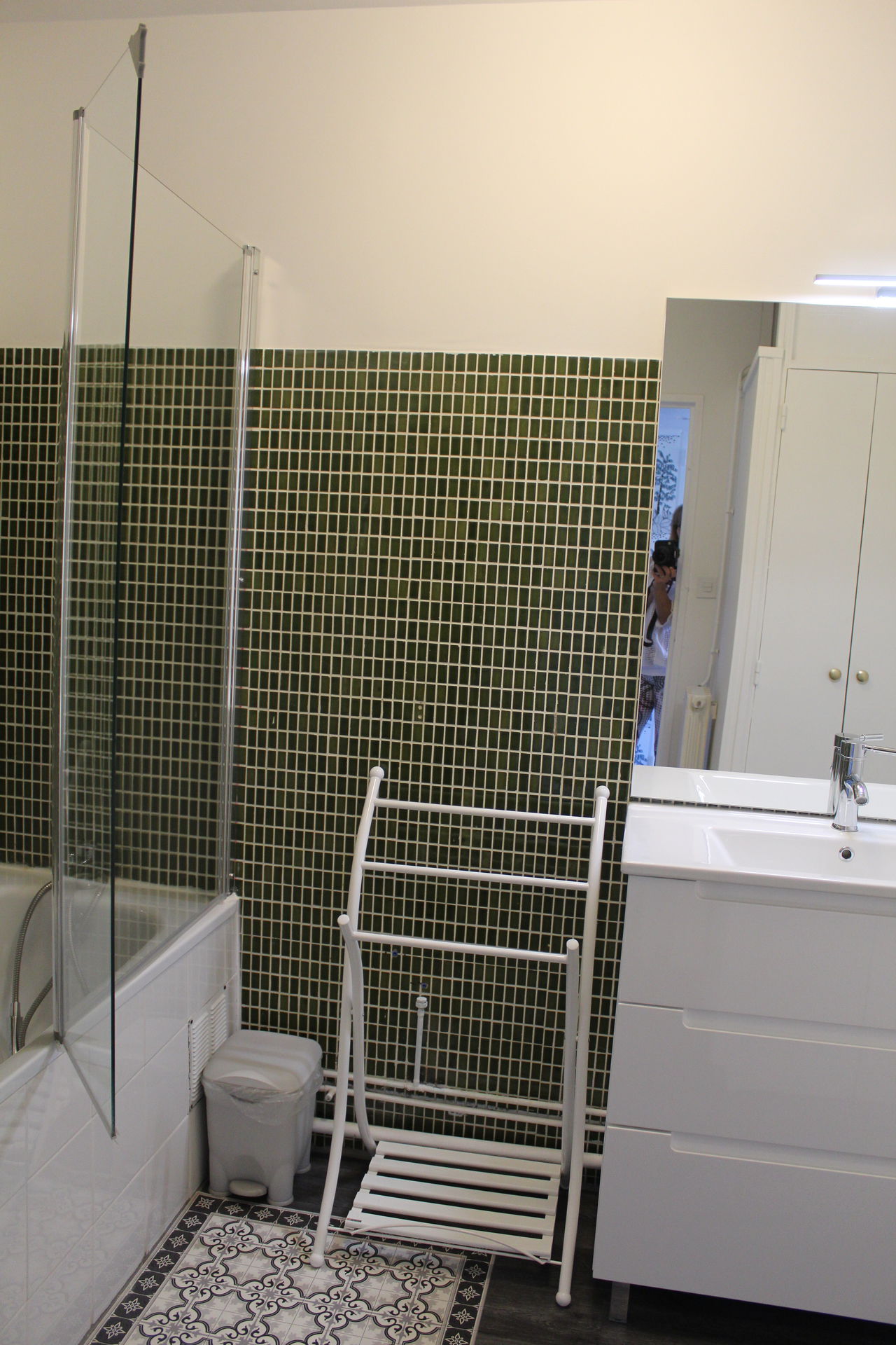 _lv_images__lot_0000000234_10_18585828