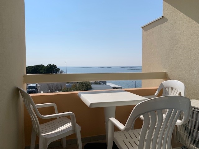 _lv_images__lot_0000000303_10_19176201