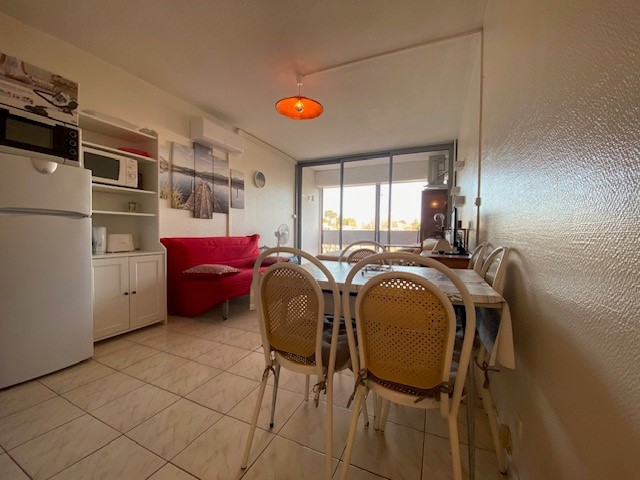 _lv_images__lot_0000000304_14_18432061