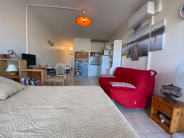 _lv_images__lot_0000000304_15_19154980