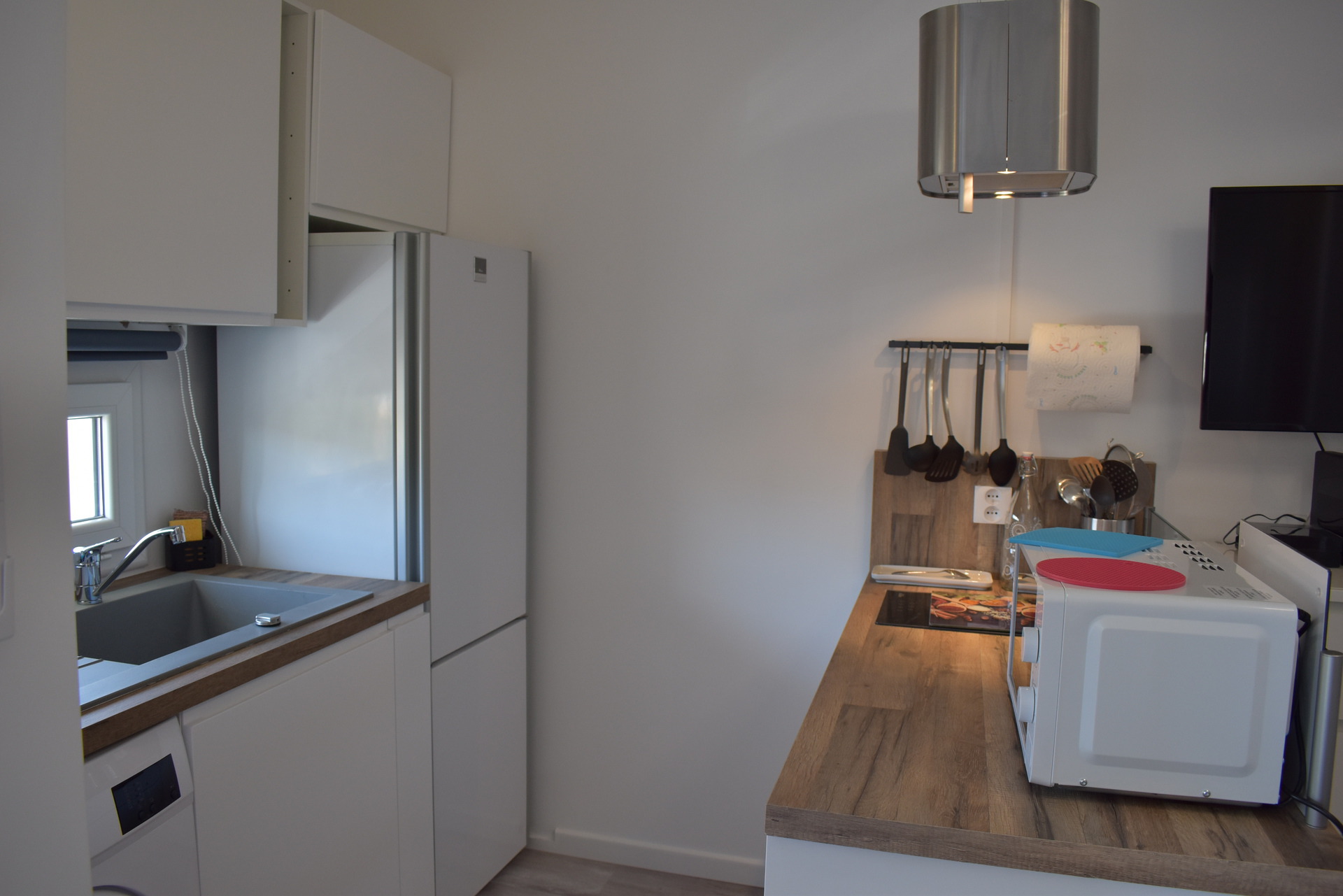 _lv_images__lot_0000000318_03_18960377