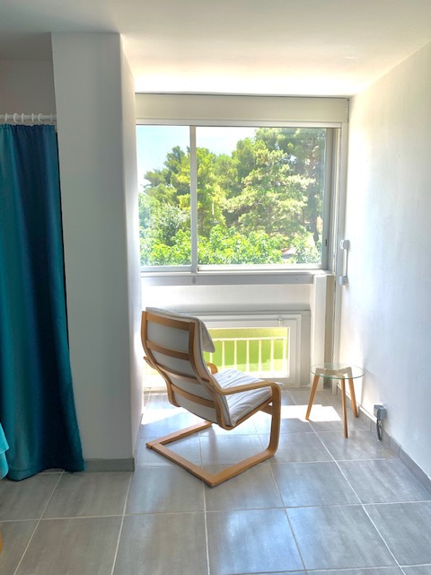 _lv_images__lot_0000000326_08_18959620