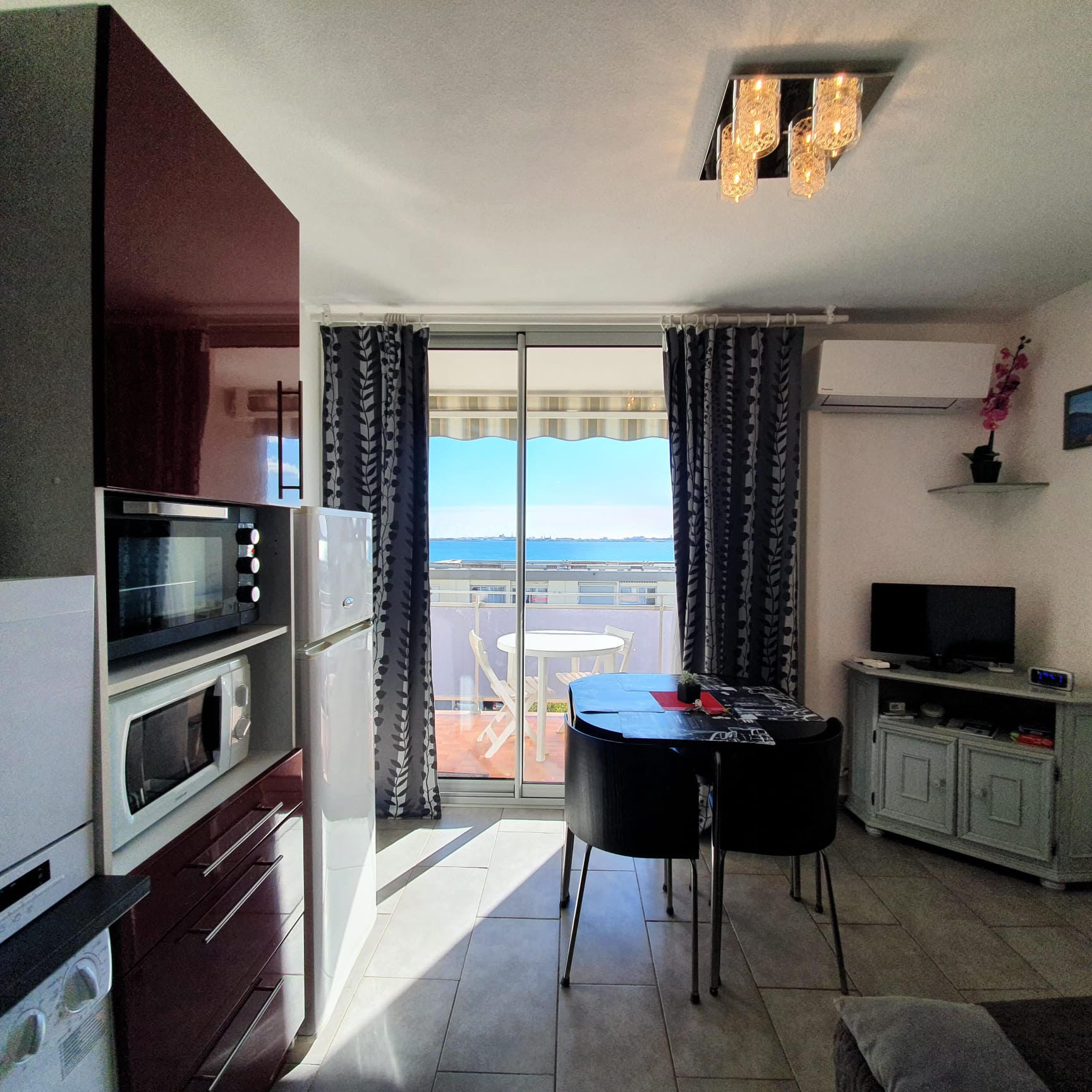 _lv_images__lot_0000000328_03_19155263