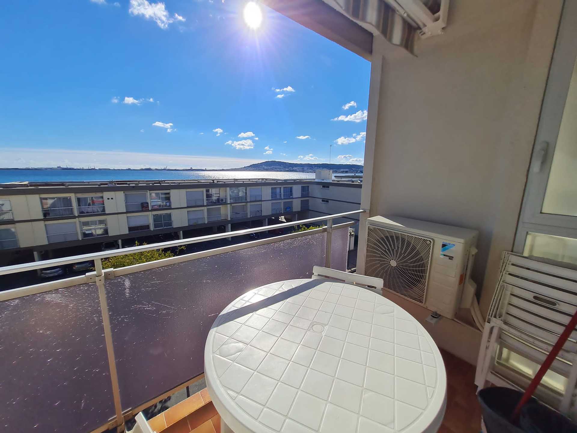 _lv_images__lot_0000000328_10_19270594