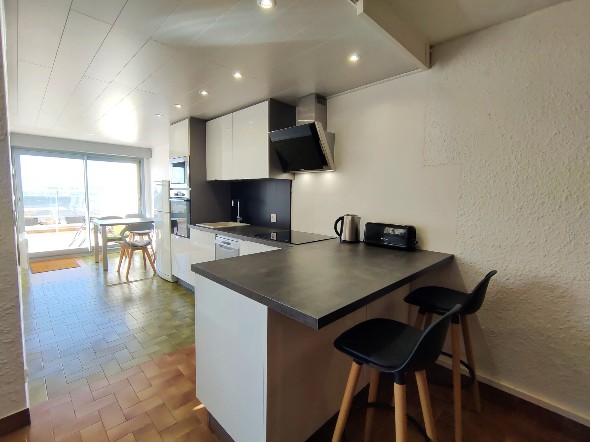 _lv_images__lot_0000000330_03_19154924