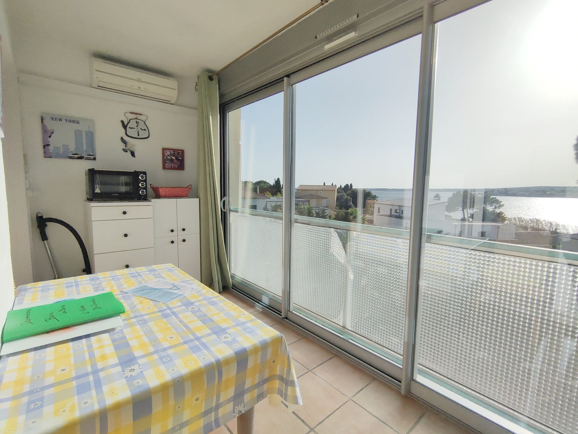 _lv_images__lot_0000000340_12_18840714