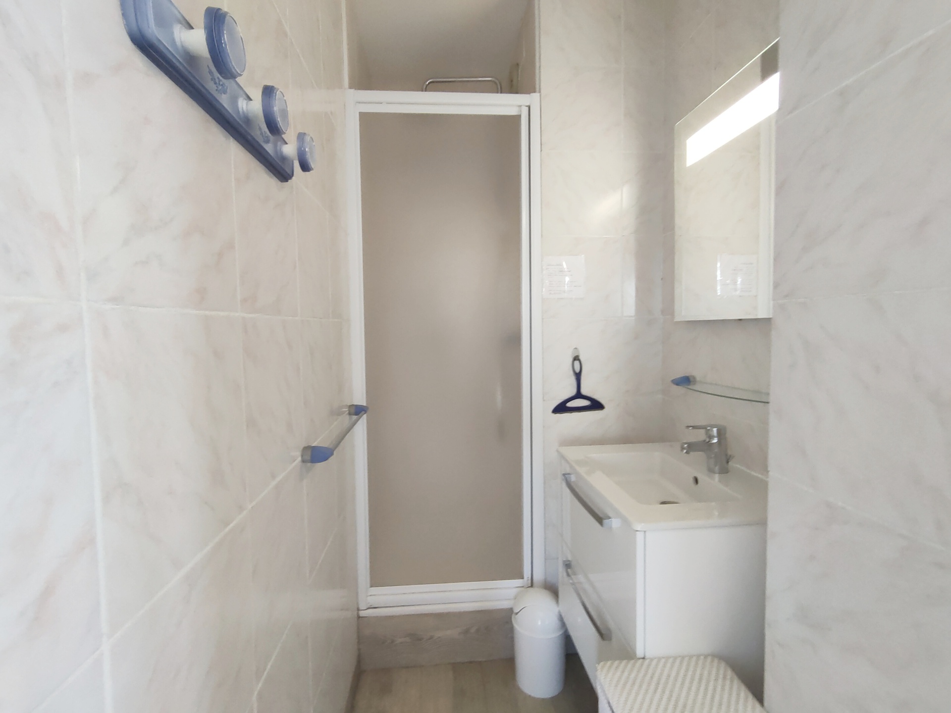 _lv_images__lot_0000000340_13_18840715