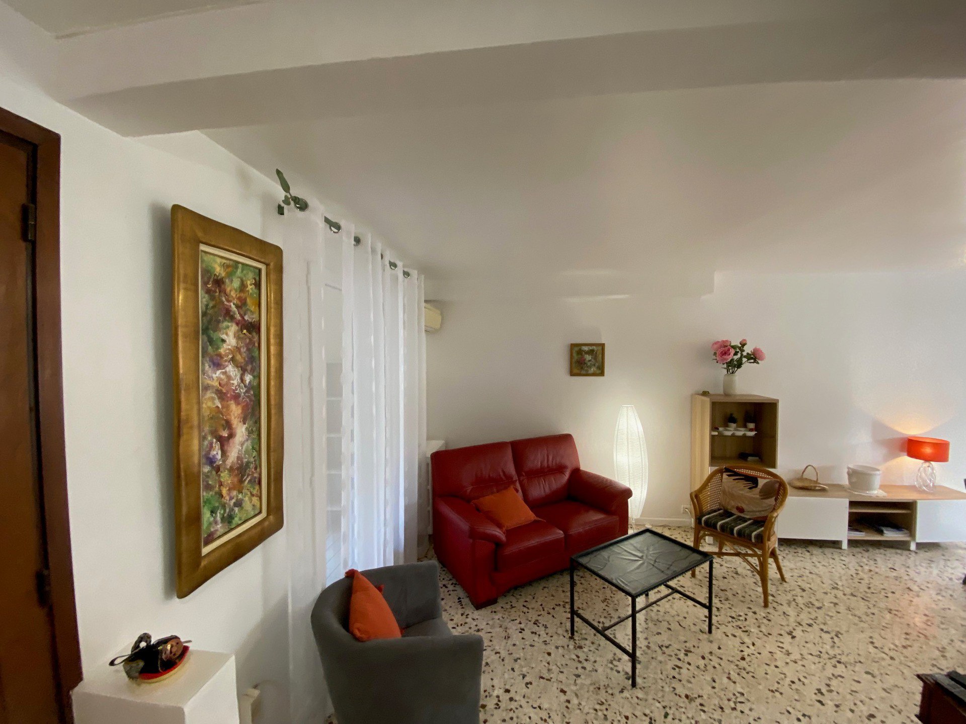 _lv_images__lot_0000000348_02_18117335