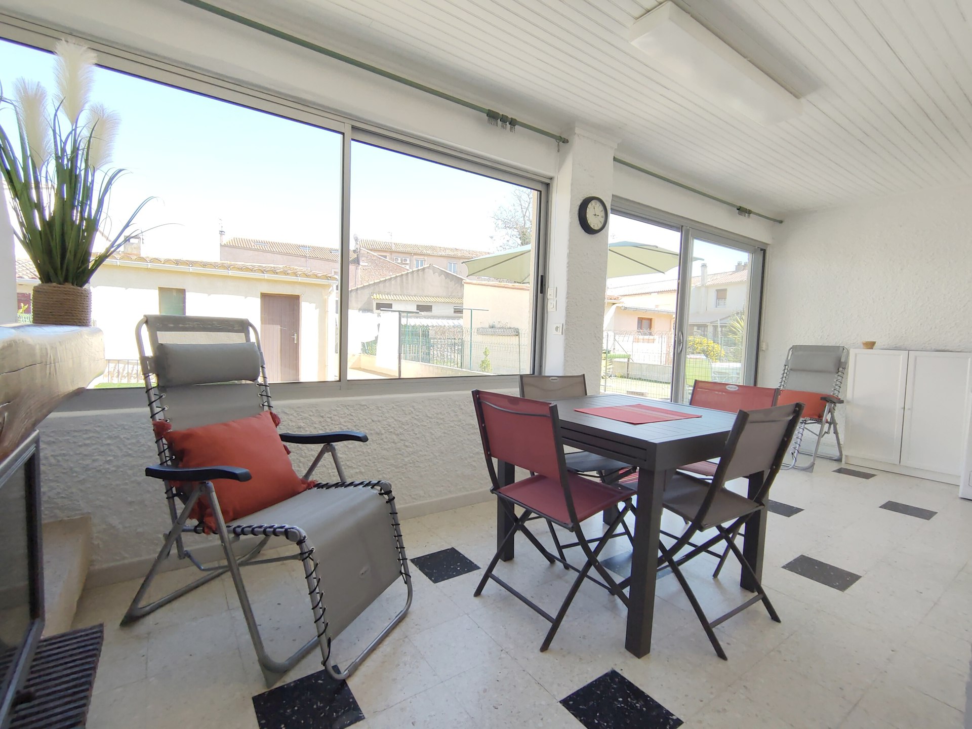 _lv_images__lot_0000000348_13_18453870