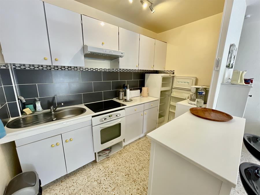 _lv_images__lot_0000000350_07_18118169