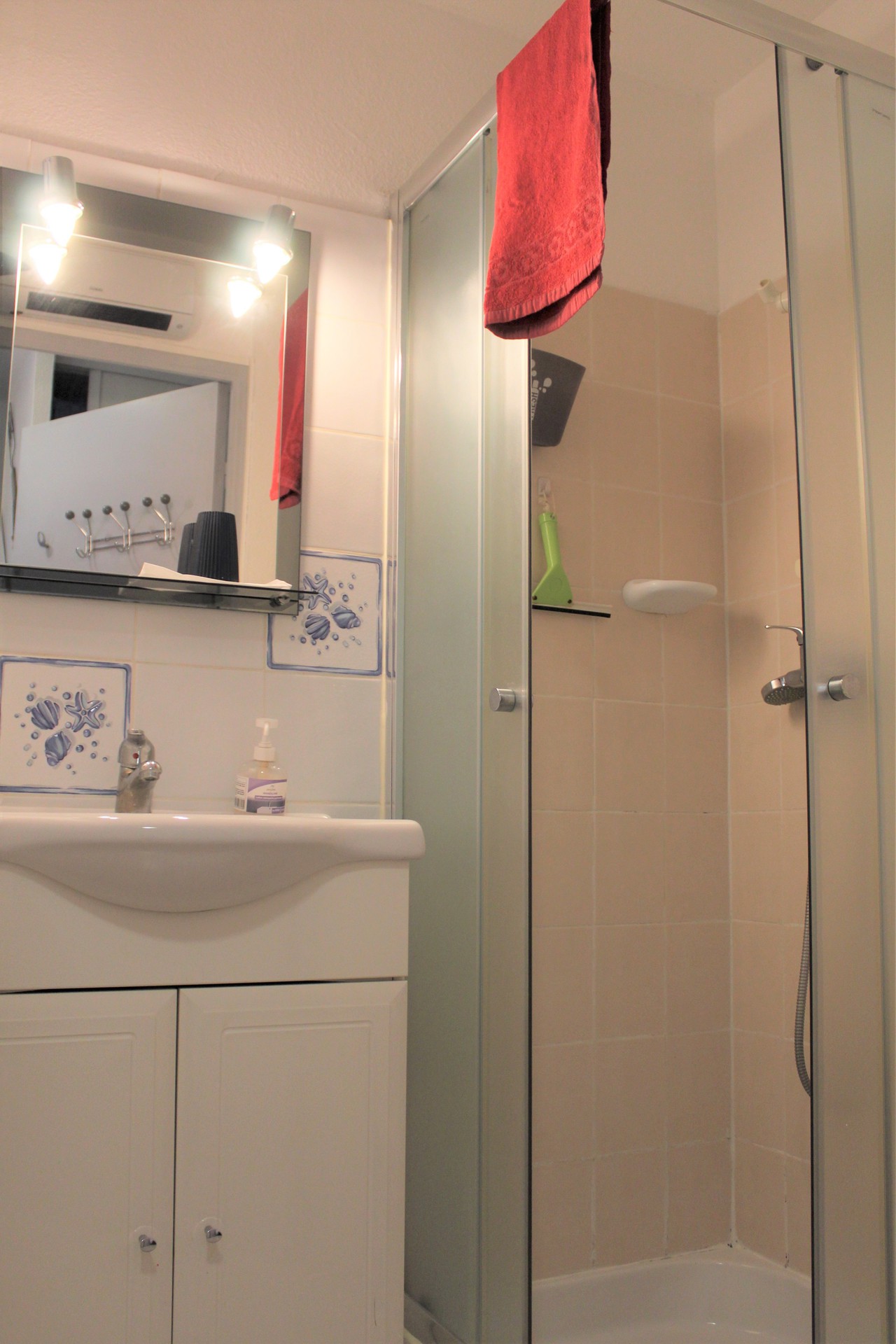 _lv_images__lot_0000000354_08_19271025