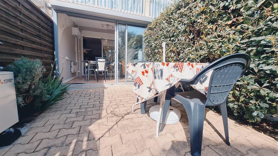 _lv_images__lot_0000000354_10_18110524