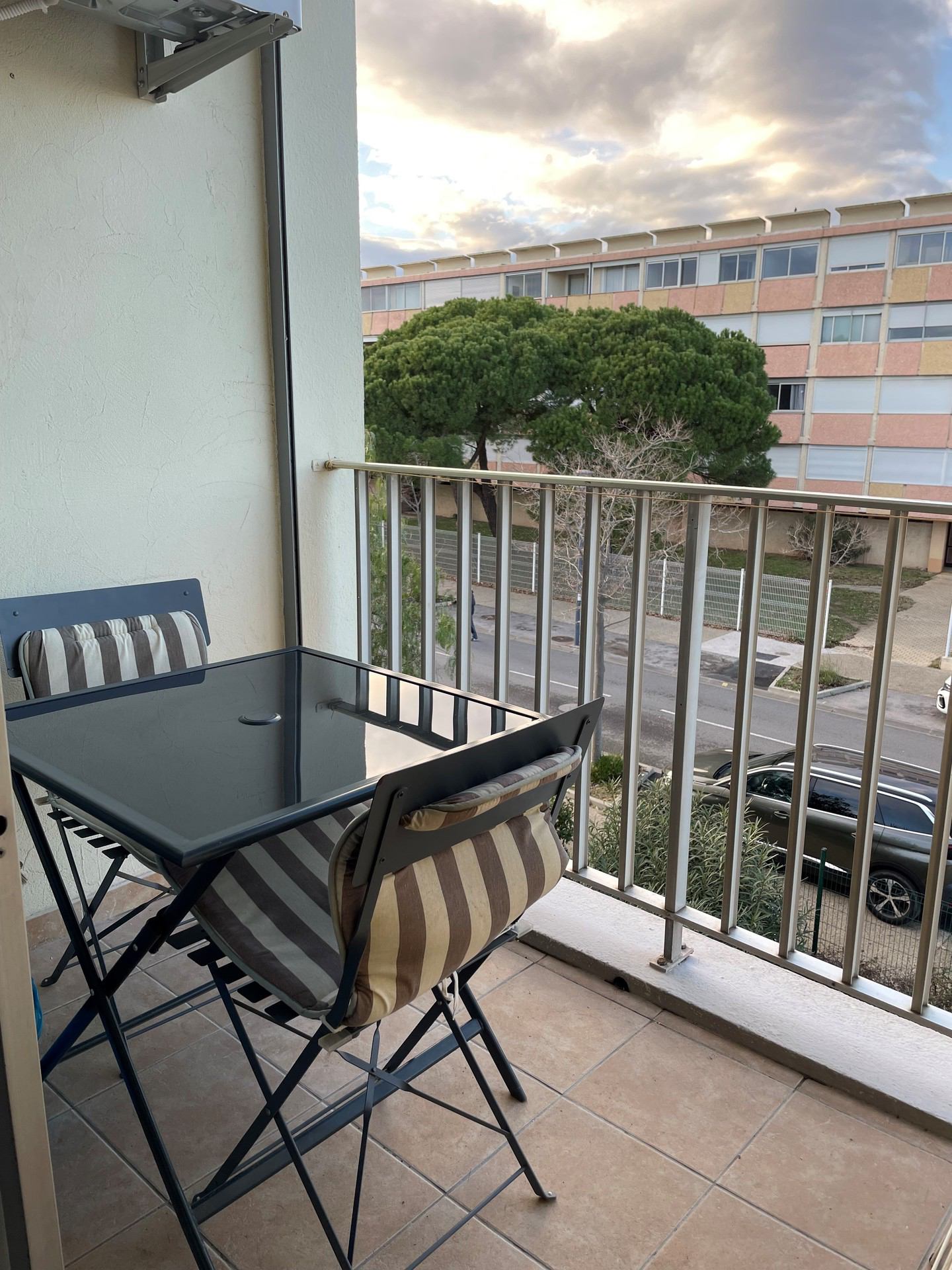 _lv_images__lot_0000000362_11_19155841