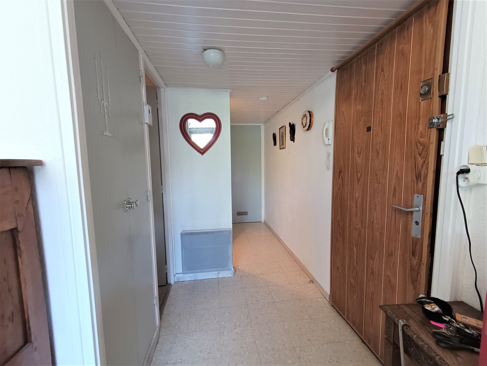 _lv_images__lot_0000000382_06_18601806