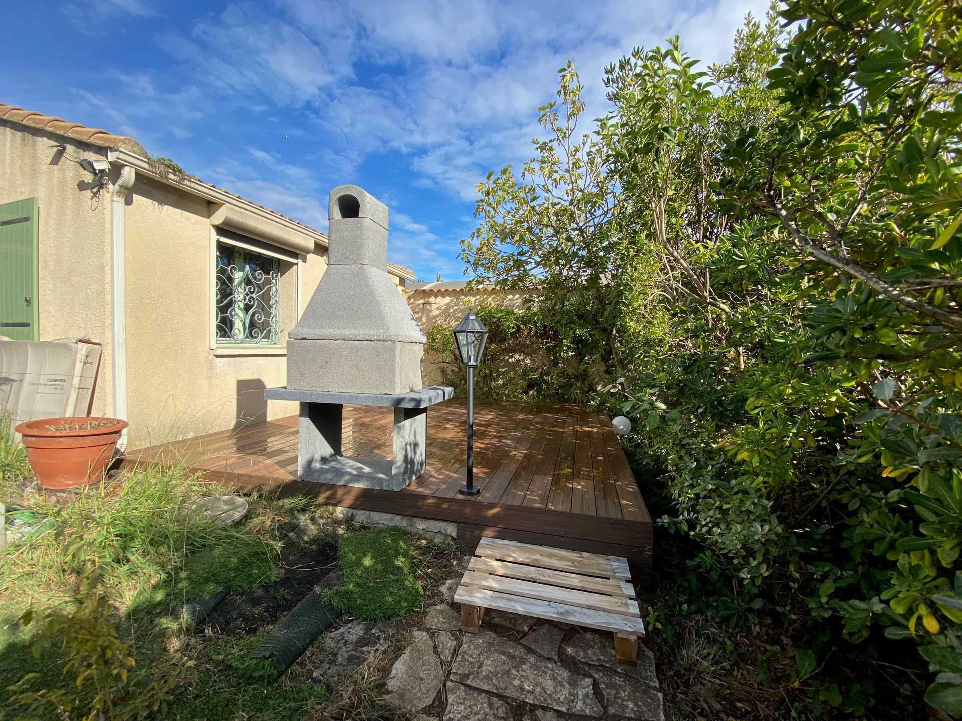 _lv_images__lot_0000000388_08_18960393