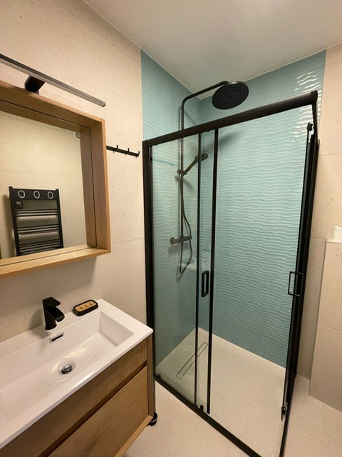 _lv_images__lot_0000000395_06_18109350