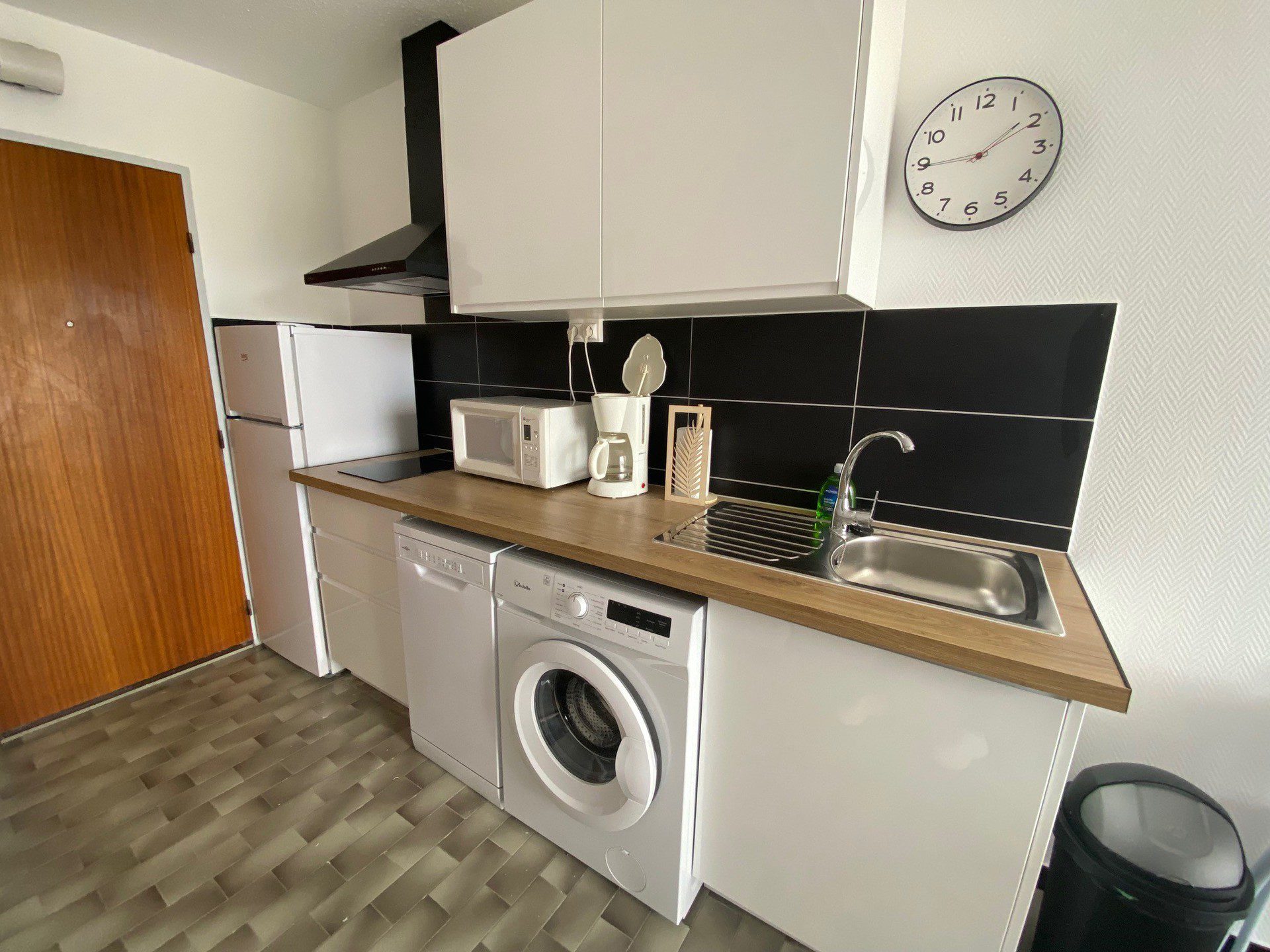 _lv_images__lot_0000000408_13_18959937