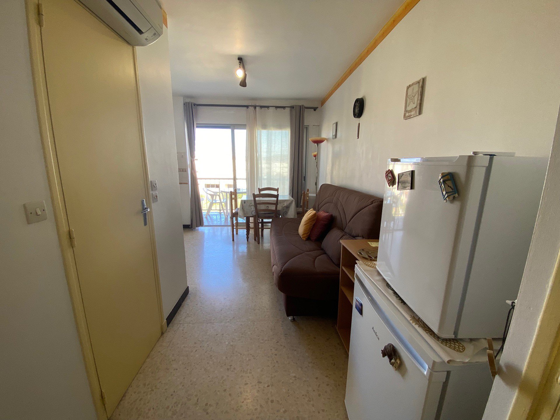 _lv_images__lot_0000000409_08_19142166