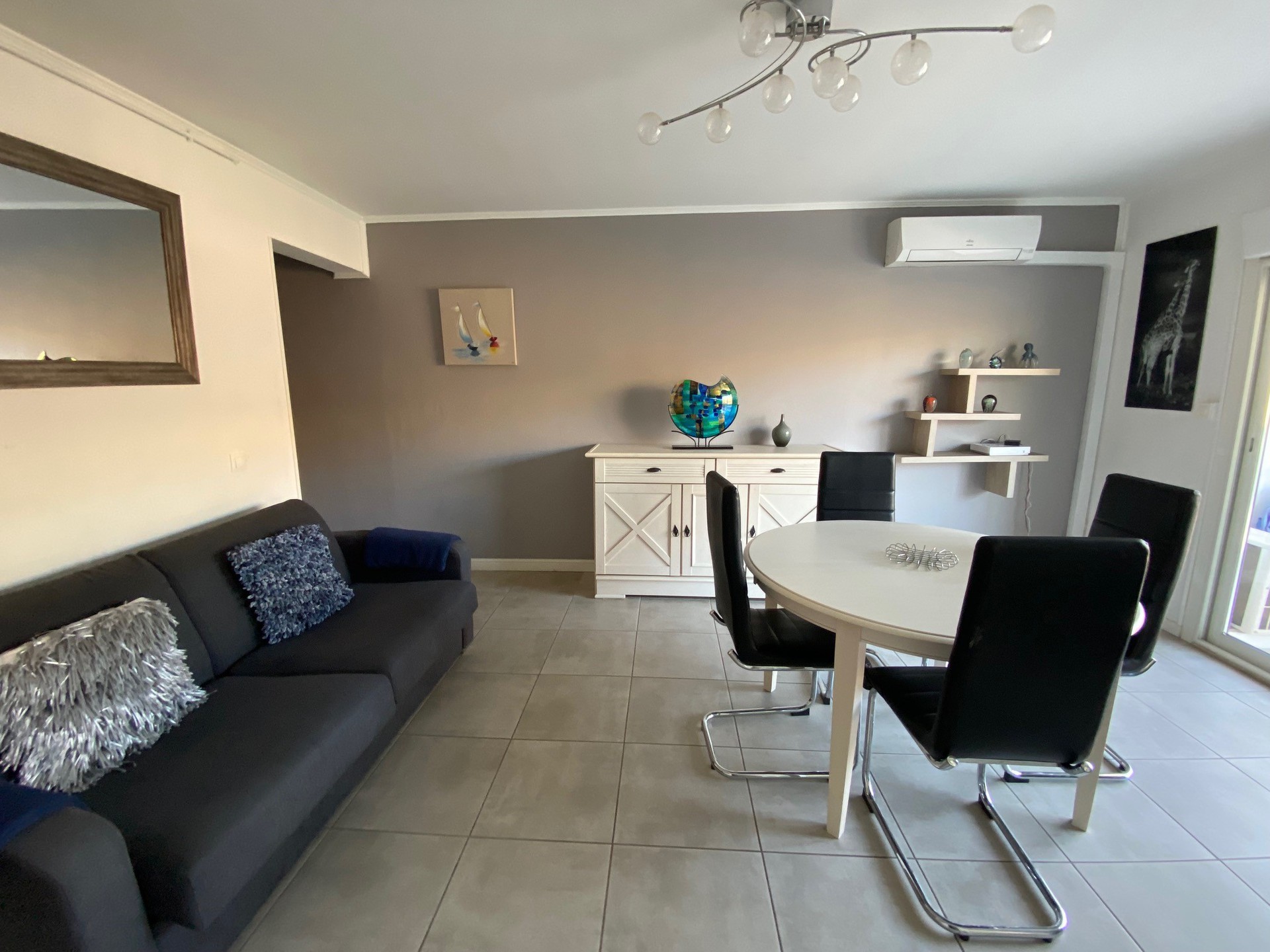 _lv_images__lot_0000000416_01_19284339